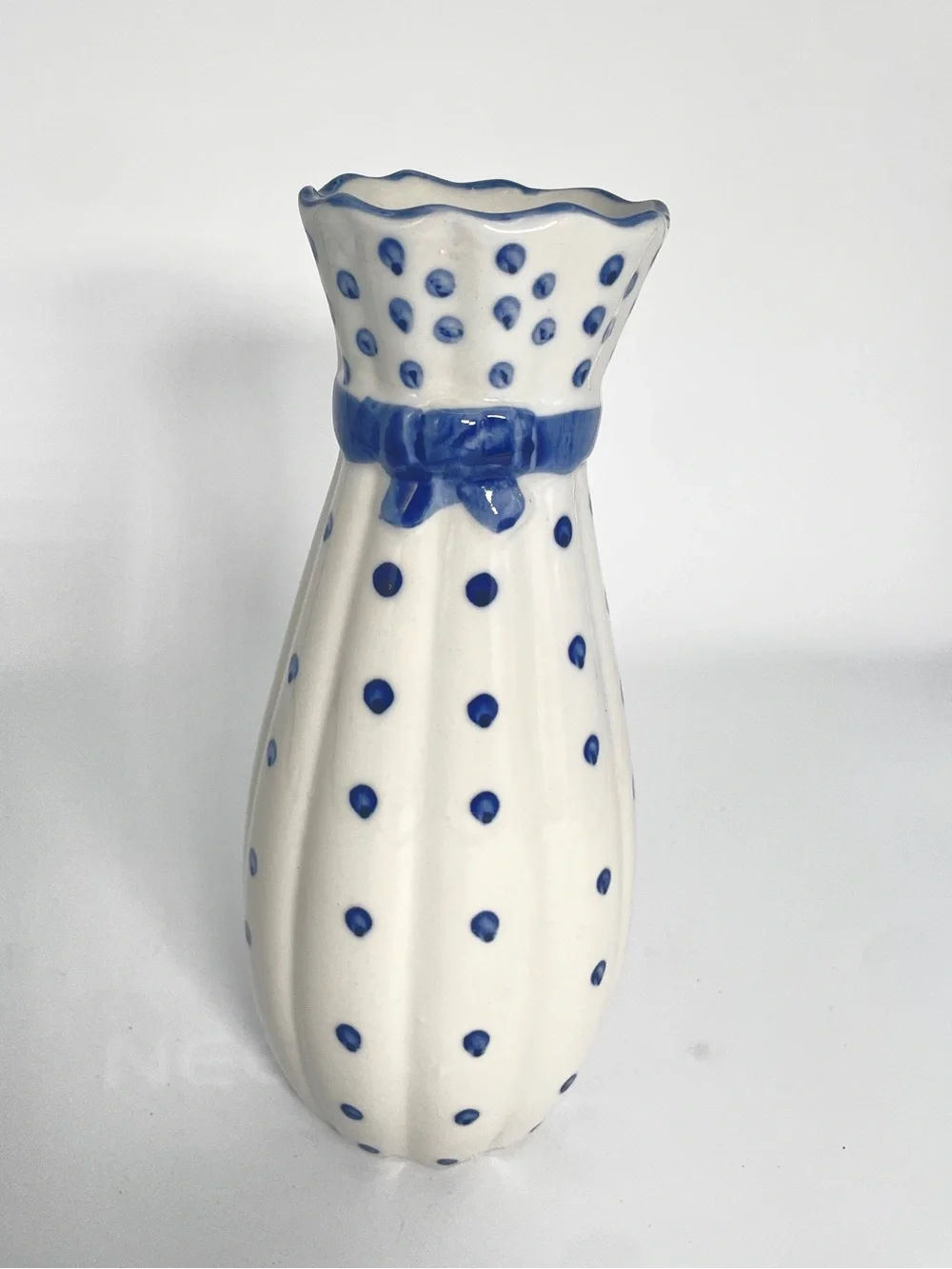 Hand Painted Blue White Ceramic Bud Vase Polka Dot Bow Scalloped Rim 7.25” Decor